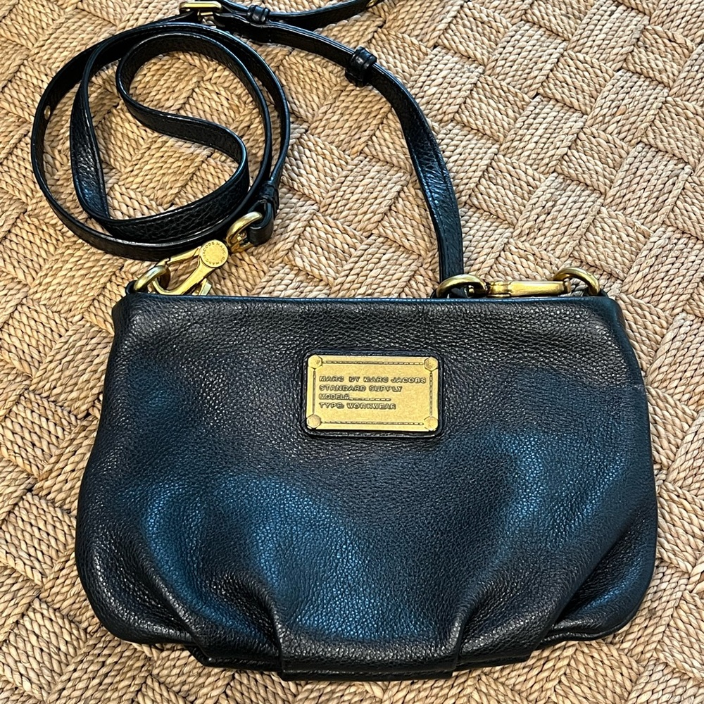 Marc by Marc Jacobs | Black Leather Classic Q Percy Crossbody Bag